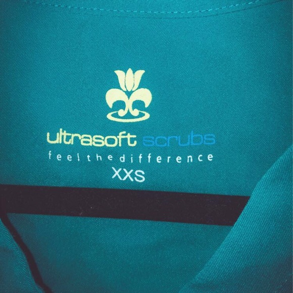 Blue Scrubs Set - Picture 5 of 5